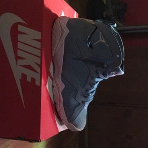 Jorden Retro Pantone